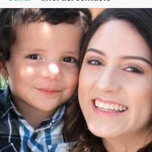 Meet your Posher, Leonor